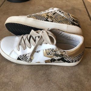 Steve Madden Sienna Star Sneakers